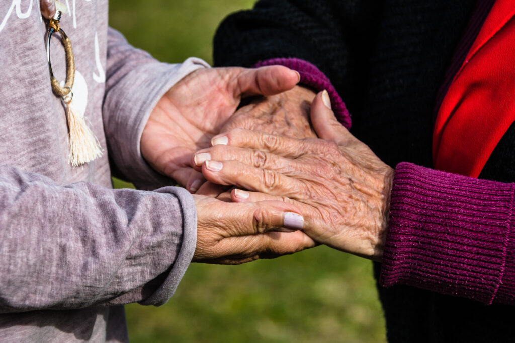 The Power of Touch How Gentle Contact Boosts Senior {{Wellbeing }}